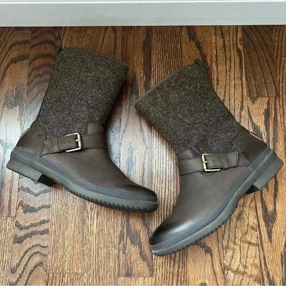 UGG Australia Robbie Women’s Size 6 Brown Leather Wool 1016377 Zipper Waterproof - Picture 14 of 16